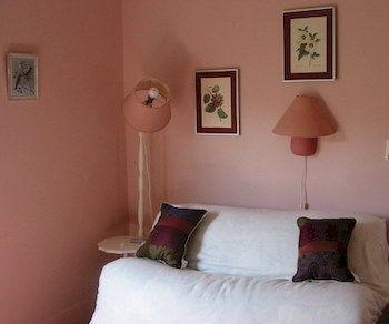Cadboro Bay Bed & Breakfast Victoria Exteriör bild