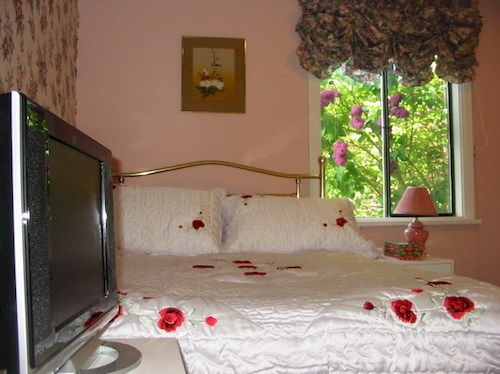 Cadboro Bay Bed & Breakfast Victoria Exteriör bild